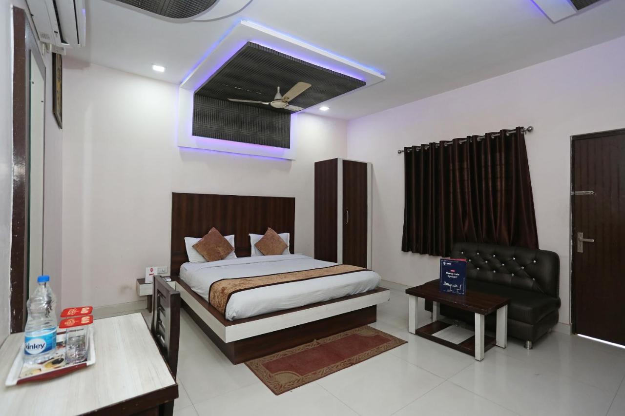 Oyo 3202 Hotel Gayatri Residency Agra  Extérieur photo