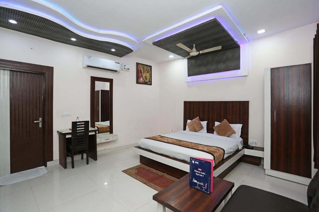 Oyo 3202 Hotel Gayatri Residency Agra  Extérieur photo