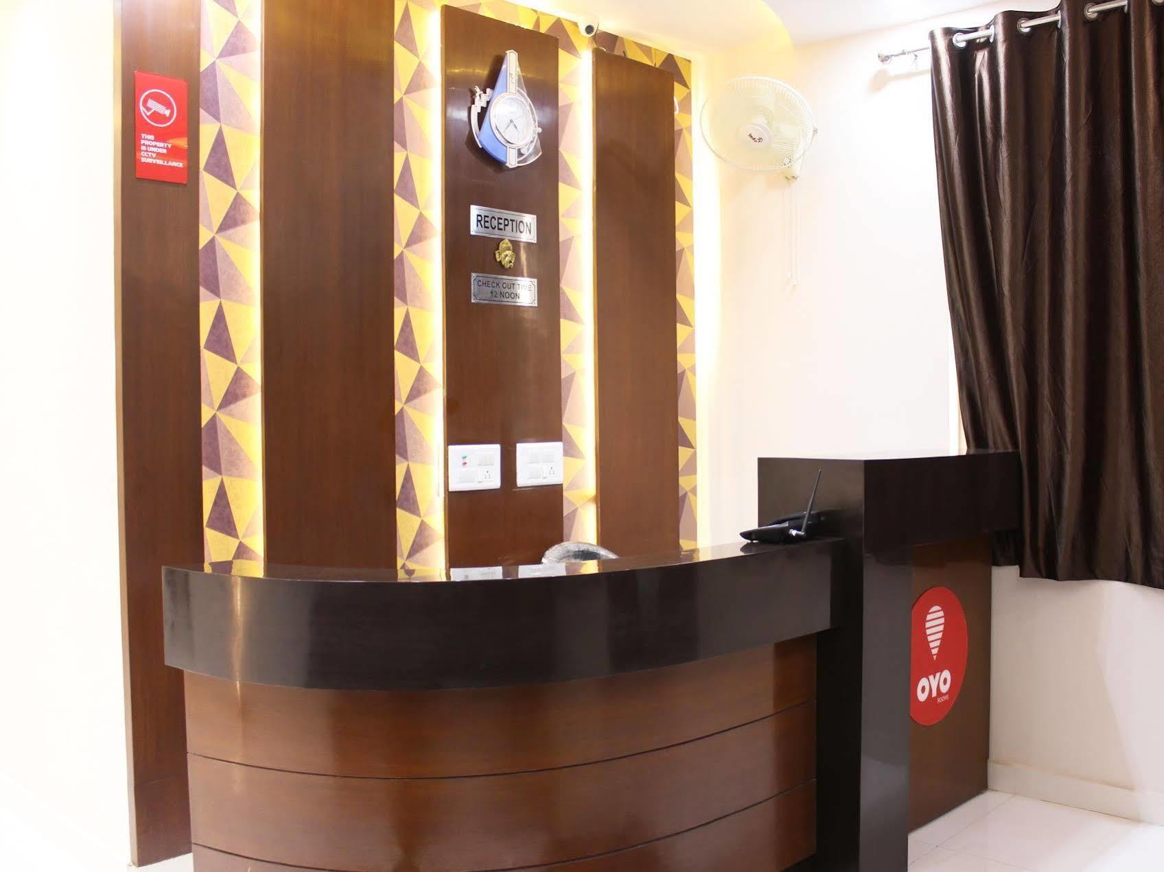 Oyo 3202 Hotel Gayatri Residency Agra  Extérieur photo