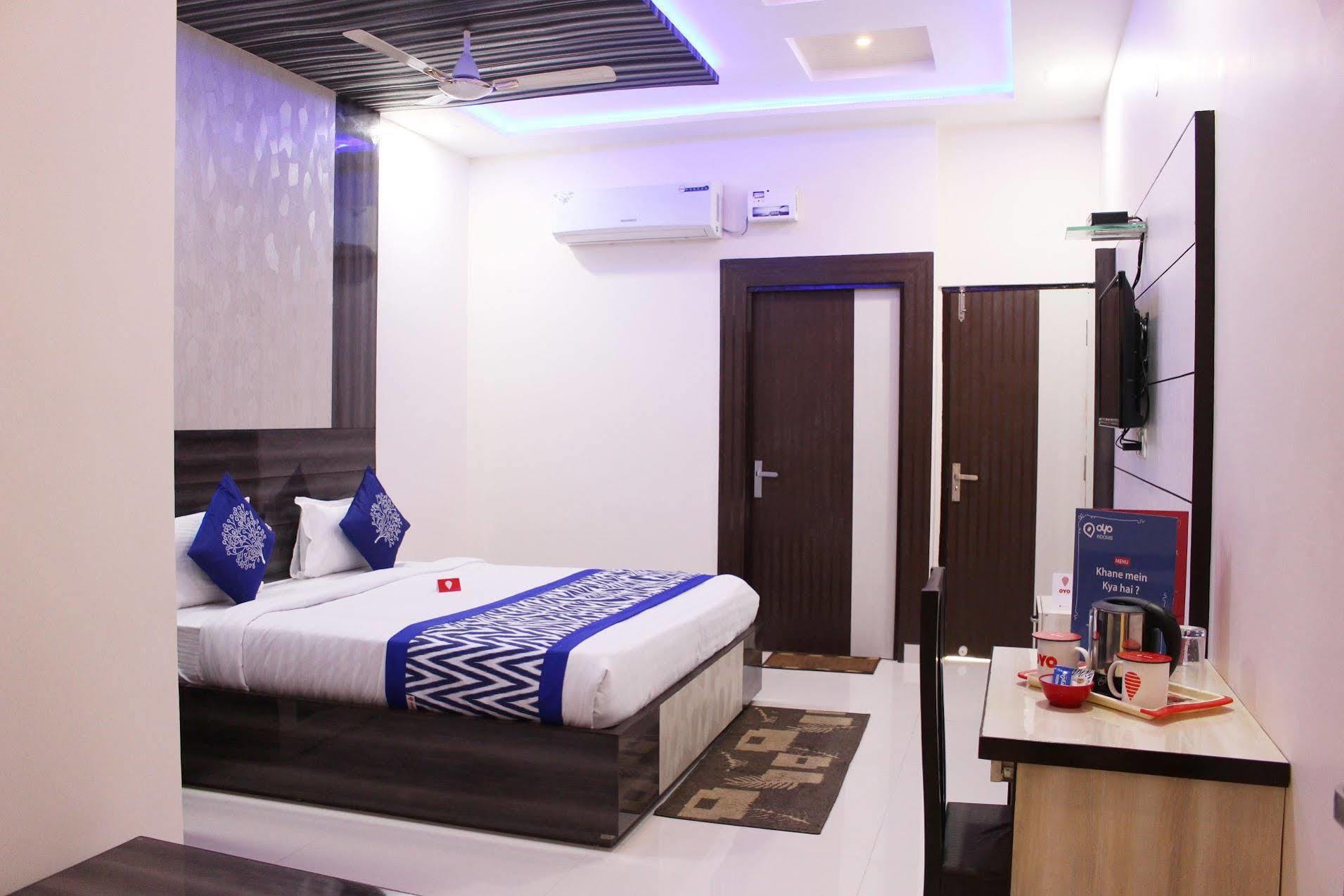 Oyo 3202 Hotel Gayatri Residency Agra  Extérieur photo